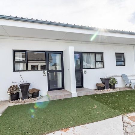 Cashmere Suites Port Elizabeth Esterno foto