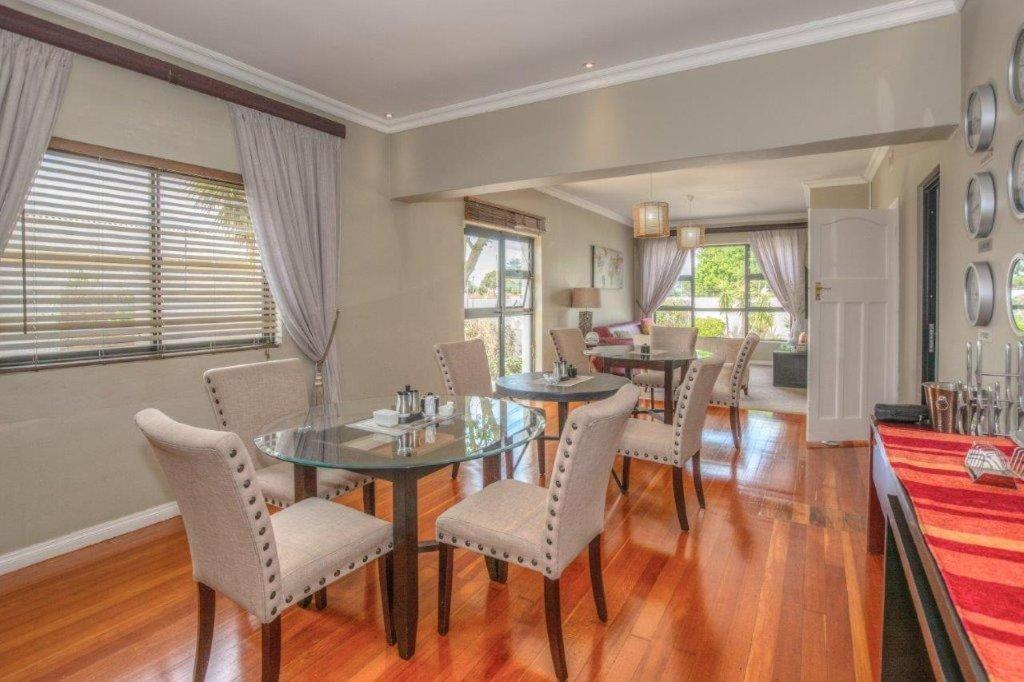Cashmere Suites Port Elizabeth Esterno foto