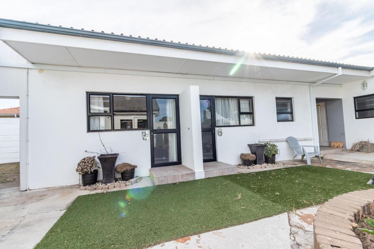 Cashmere Suites Port Elizabeth Esterno foto