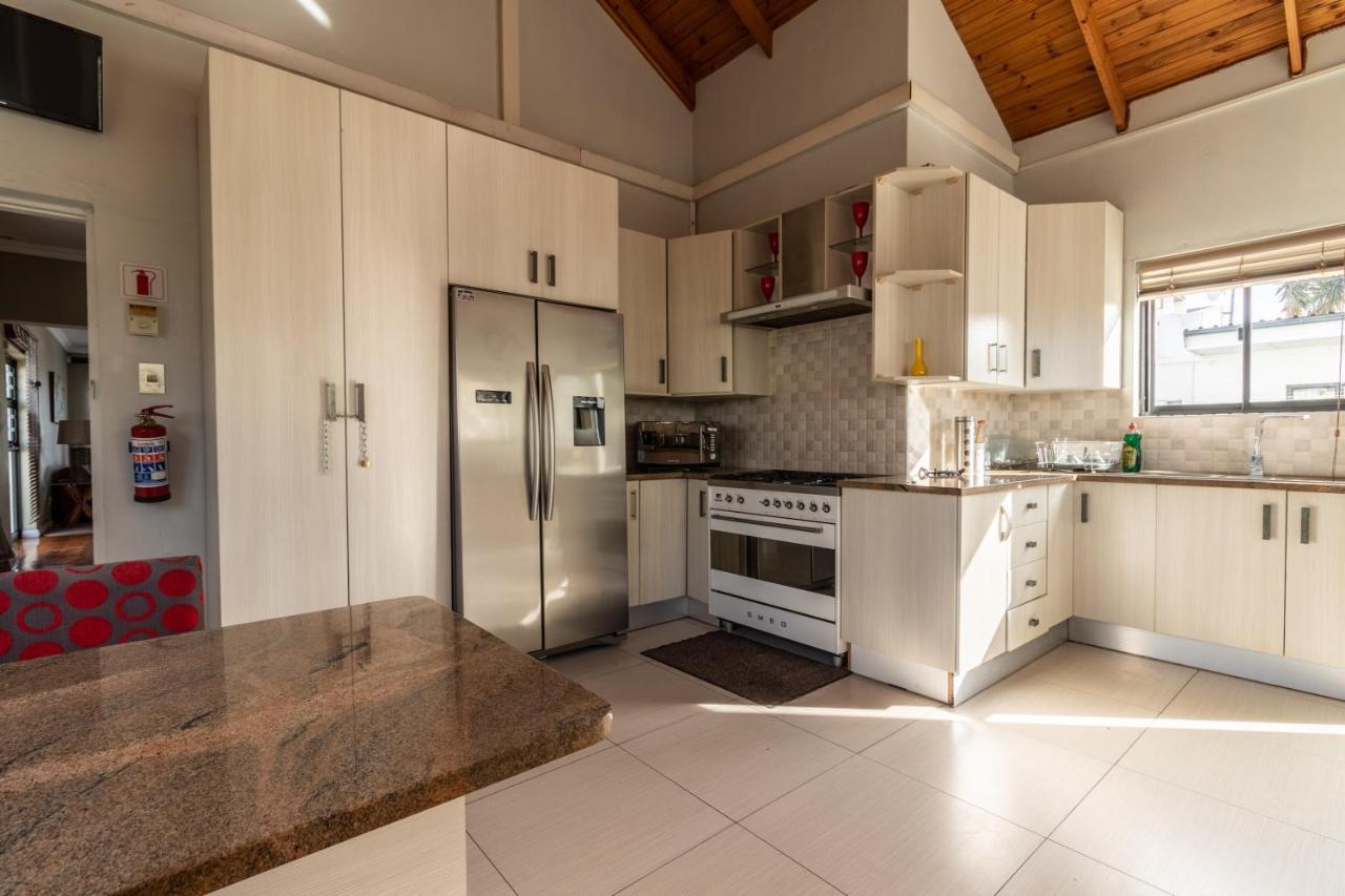 Cashmere Suites Port Elizabeth Esterno foto