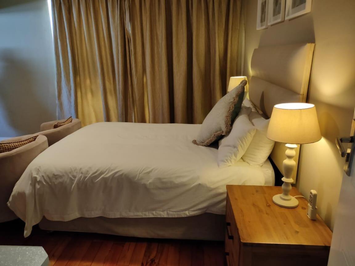Cashmere Suites Port Elizabeth Esterno foto